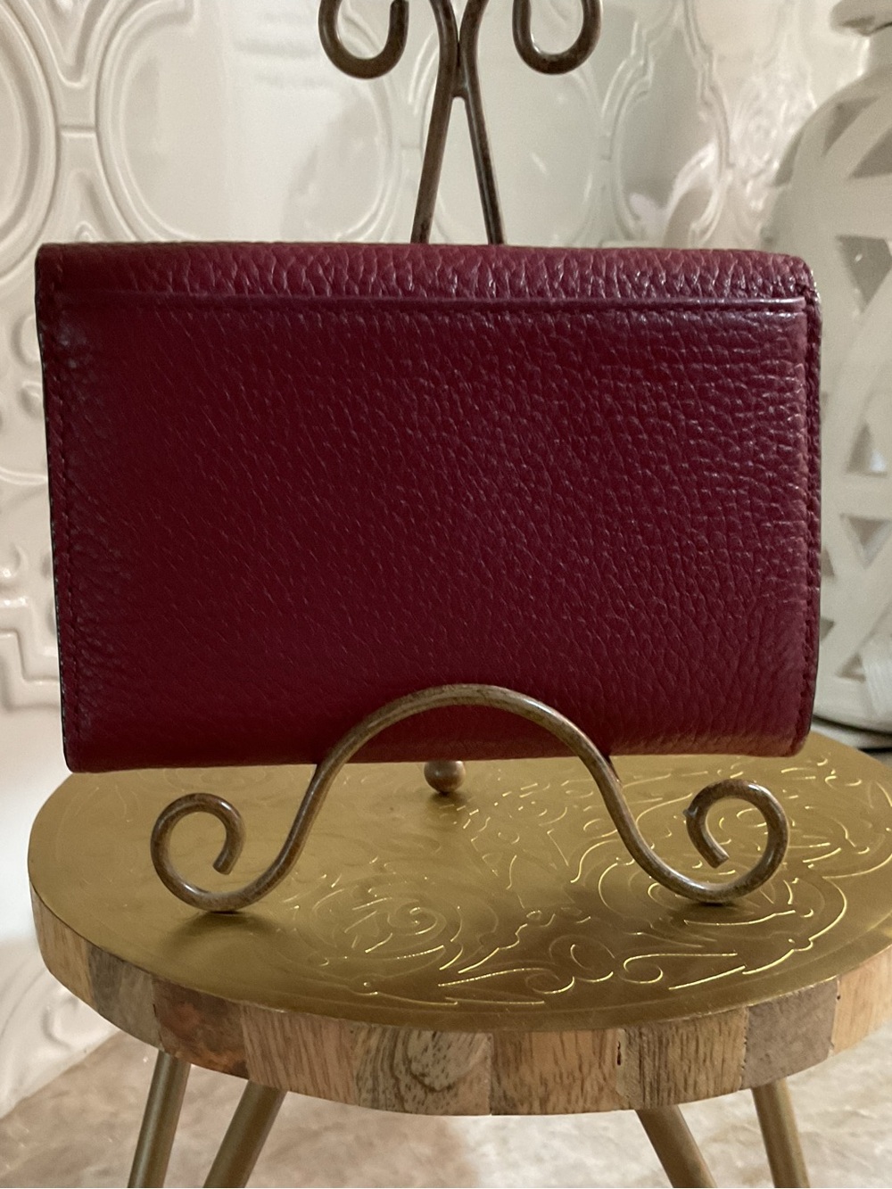 Kate Spade Jackson Street Meredith Wallet in Fig Jam Red GUC - Picture 2 of 16